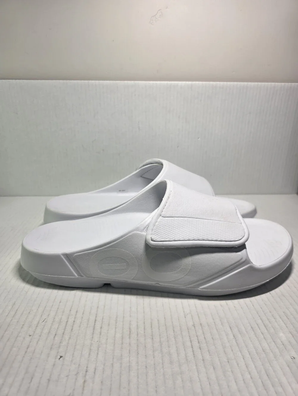 OOFOS OOahh Sport Flex Sandal Slide White Mens Sizes 15